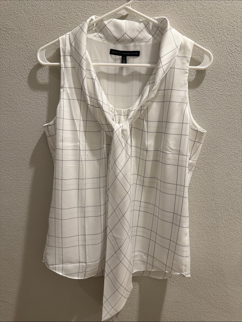 White House Black Market White Plaid Tie-Neck Sleeveless Top